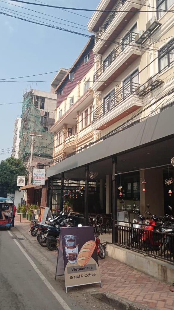 Lucie Hotel Vientiane Extérieur photo